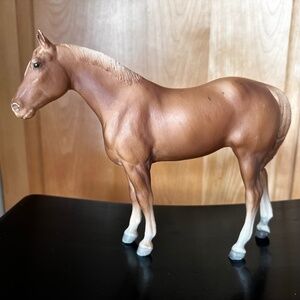 Vintage Breyer Traditional Palomino Variation Quarter Horse Yearling #102(B)